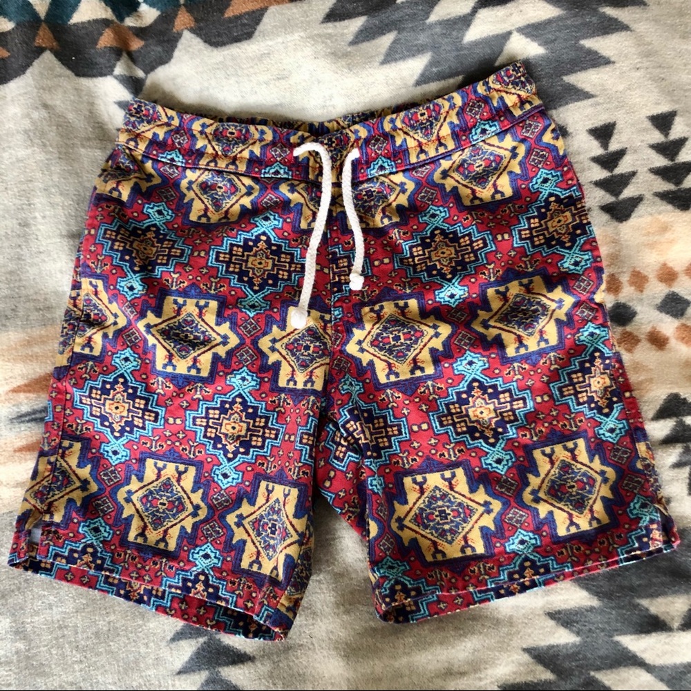 Geometric Patterned Drawstring Shorts - image 4